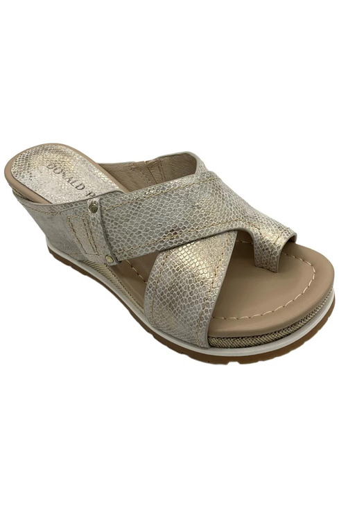 Donald Pliner Shoes - Donald Pliner Women's Irini Crocco Patent Leather Sandal Light Bronze - Medium